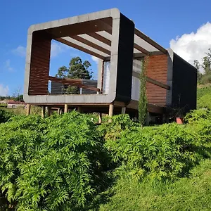 calheta-glamping-pods-new-concept.madeira-islandshotels.com/